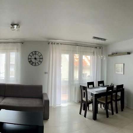 Przystanek Sanok Apartament W Scislym Centrum Екстер'єр фото